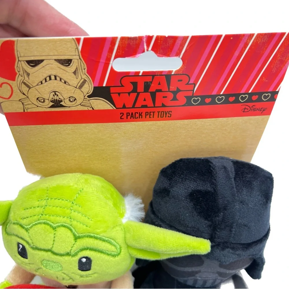 Disney Star Wars Yoda & Darth Vader Valentine Heart 2-Pack Pet Toys Plush